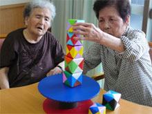 1���̃f�C�T�[�r�X�̗l�q