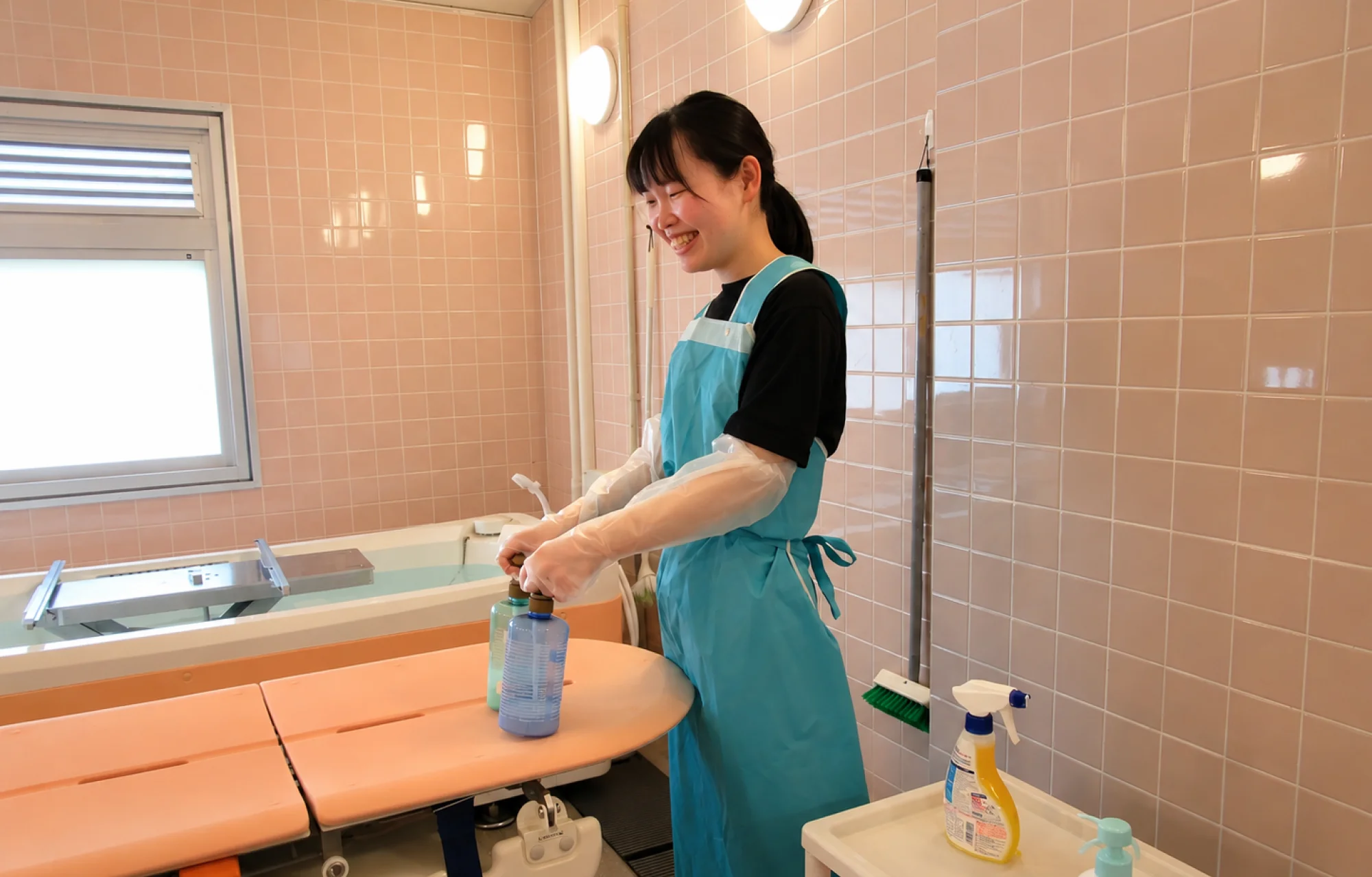 障害者支援施設 出石精和園 支援員の仕事風景