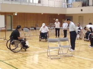 障害者アスリートマルチサポート事業アーチェリー競技練習会・記録会・交流会の様子