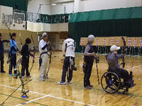 障害者アスリートマルチサポート事業アーチェリー競技練習会・記録会・交流会の様子